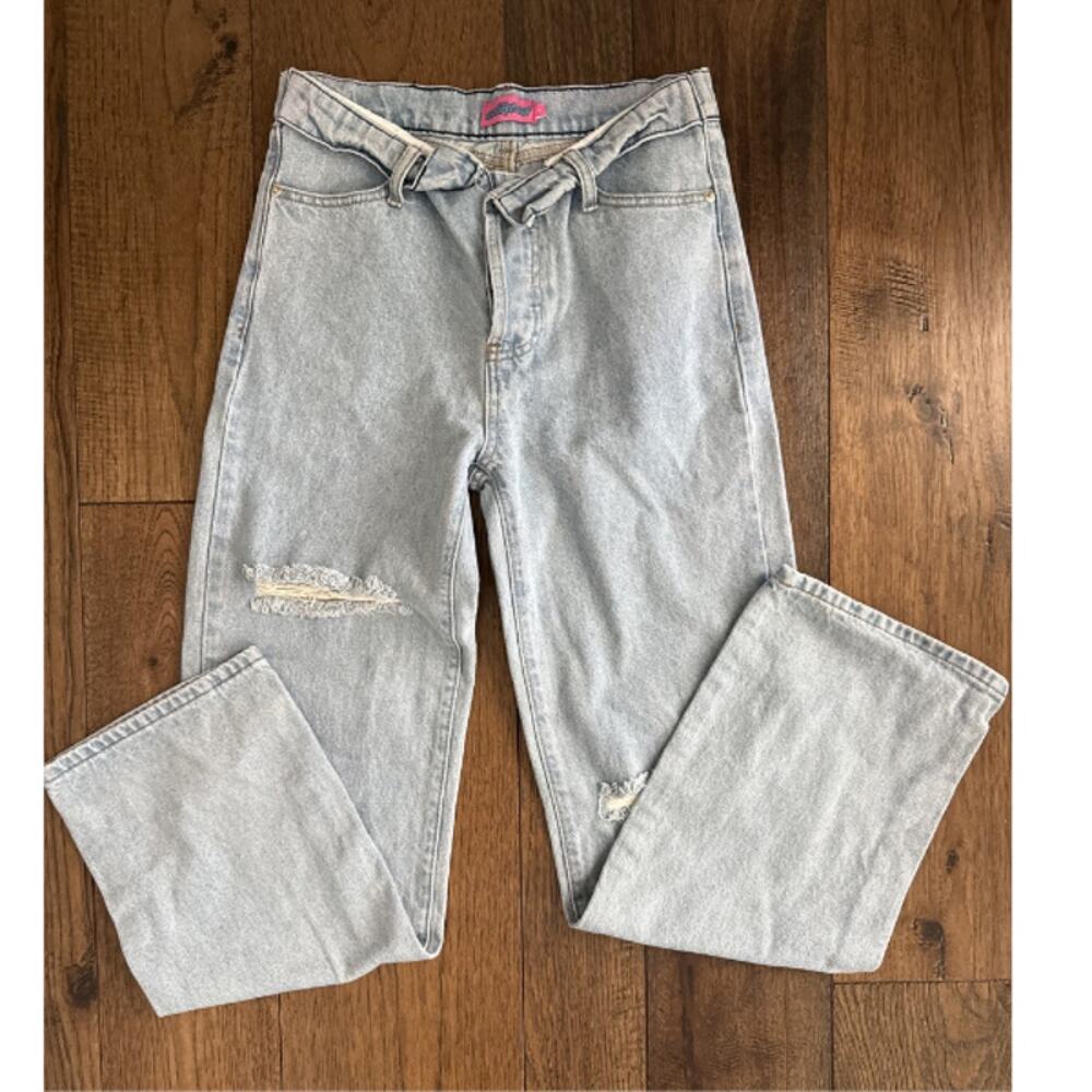 Edikted Light Wash Distressed Straight Leg Jeans Size Small